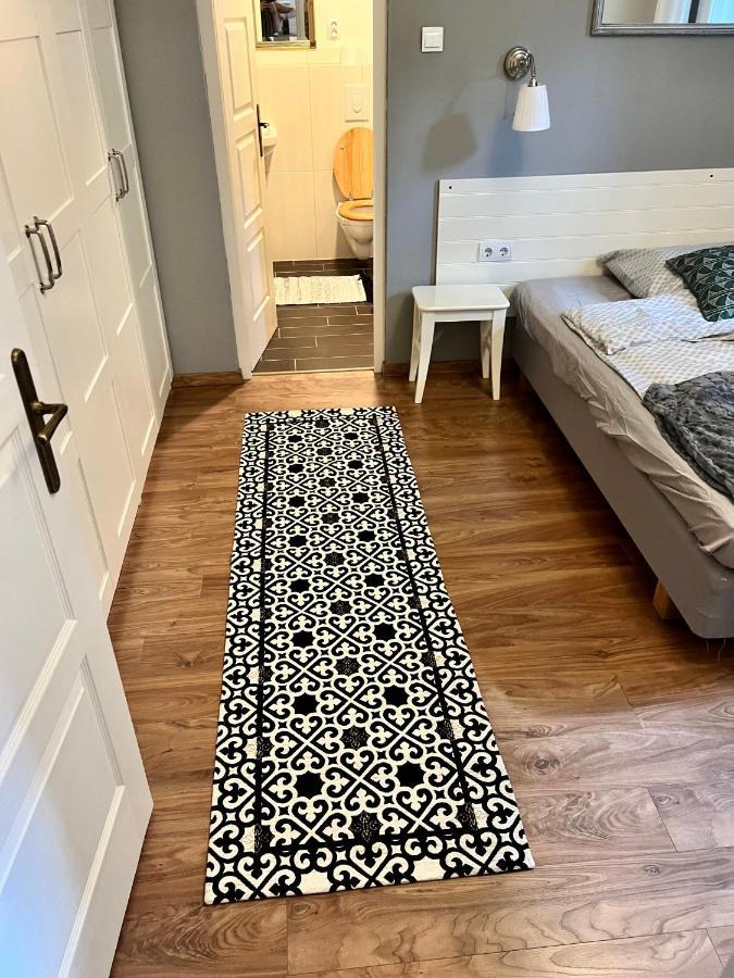 Adorable, Cosy Apartment At The Heroes' Square Budapest Exterior foto